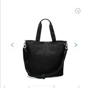 The Zoey Tote